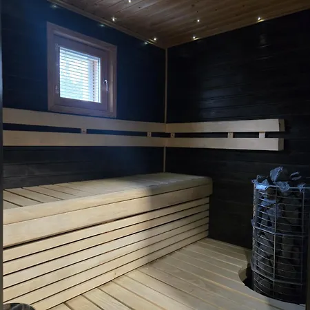 Majoituspalvelu Nurmi Oy Moona Raahe